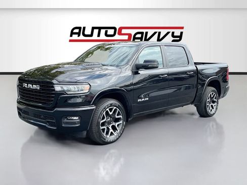 Used 2025 RAM 1500 Laramie w/ Sport Appearance Package AWD/4WD image 3
