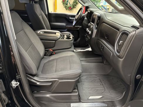 Used 2020 GMC Sierra 1500 Elevation w/ Elevation Value Package AWD/4WD image 18