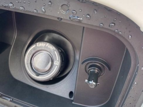 New 2025 Ford Expedition Active image 6