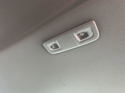 Used 2022 Chevrolet Silverado 1500 LT image 27