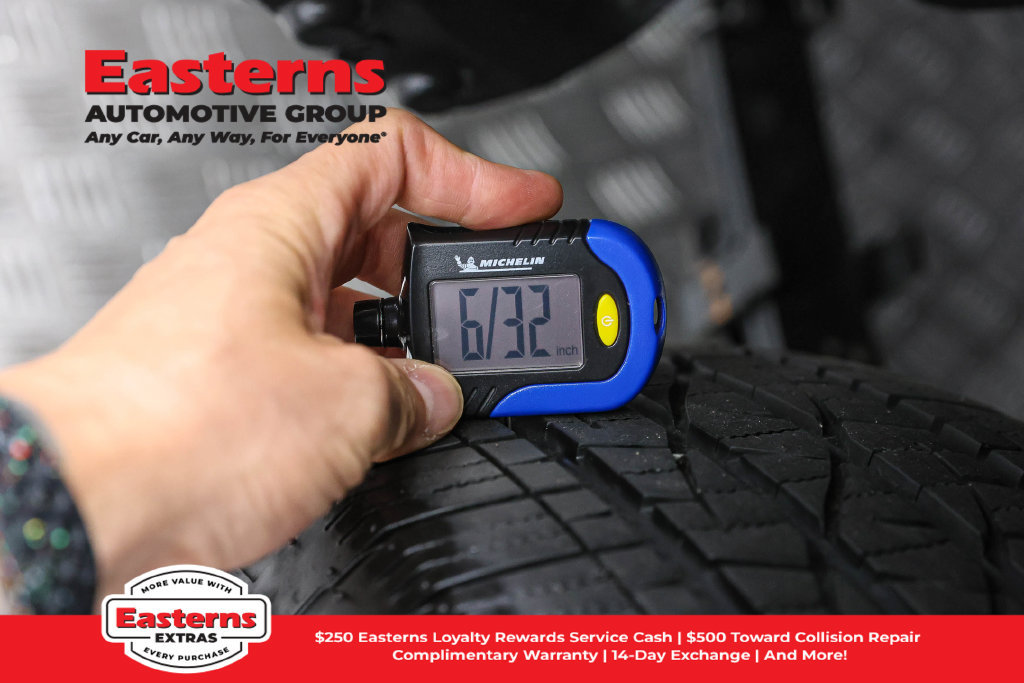 Used 2024 Toyota Tacoma SR RWD image 23