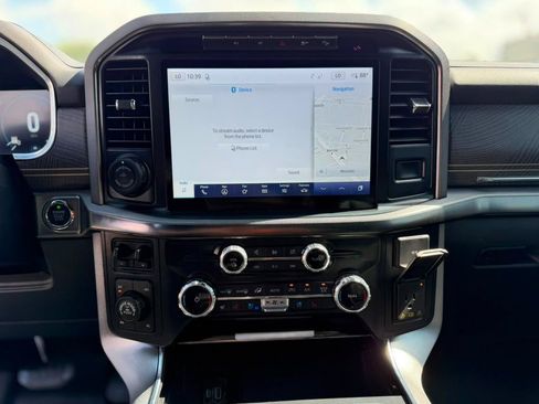 Used 2022 Ford F150 Platinum w/ Equipment Group 701A High AWD/4WD image 10