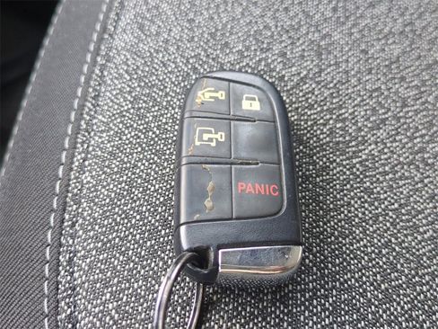 Used 2023 RAM ProMaster 2500 image 31