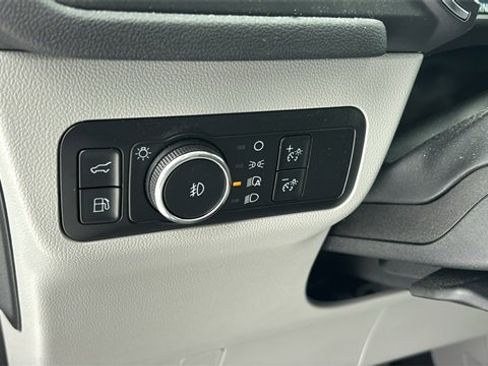 Used 2024 Ford Escape Platinum w/ Premium Technology Package image 11