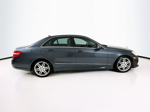 Used 2010 Mercedes-Benz E 350 E 350 image 9