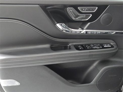 New 2025 Lincoln Corsair Grand Touring w/ Rear Removable Package Tray image 11