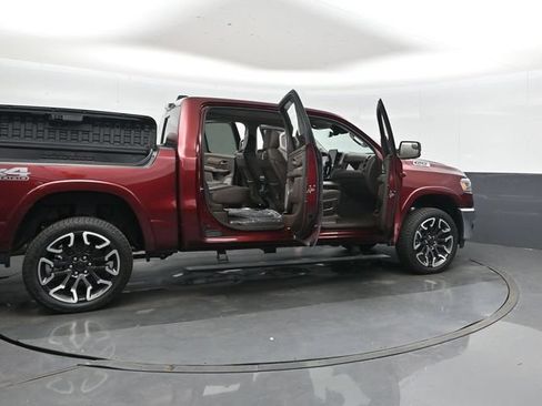 Used 2025 RAM 1500 Limited AWD/4WD image 56