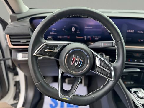 Used 2024 Buick Envision Sport Touring image 17