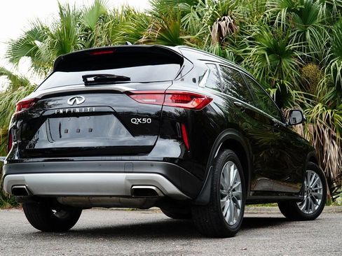 Used 2023 INFINITI QX50 Luxe image 5