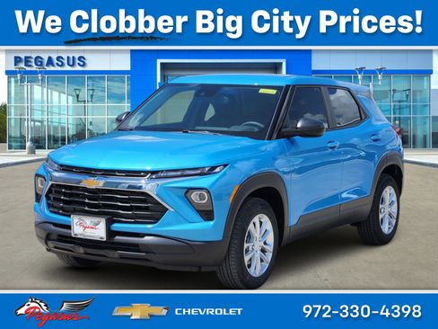 New 2026 Chevrolet TrailBlazer LS image 2