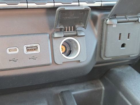 Used 2020 GMC Sierra 1500 AT4 w/ AT4 Premium Package image 10