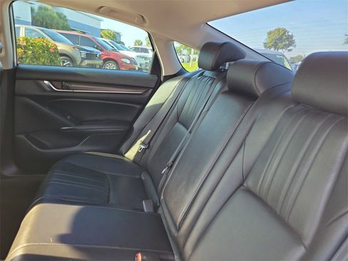 Used 2019 Honda Accord EX-L image 14
