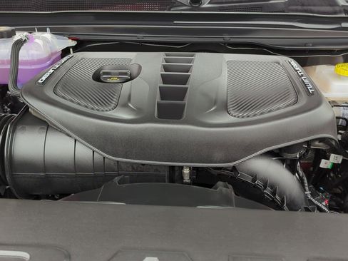 New 2026 RAM 1500 Limited w/ Off Road Group AWD/4WD image 10