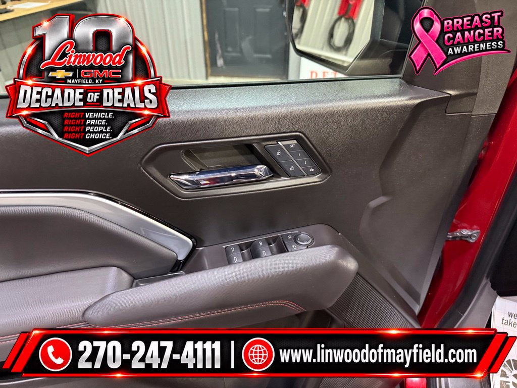 Used 2024 Chevrolet Colorado Z71 w/ Z71 Convenience Package 2 AWD/4WD image 14