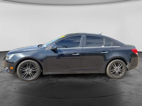 Used 2011 Chevrolet Cruze LT FWD image 4
