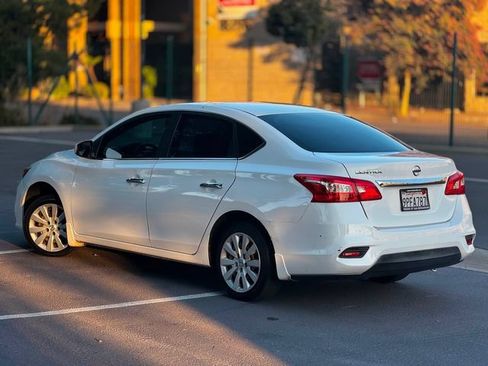 Used 2016 Nissan Sentra S FWD image 10
