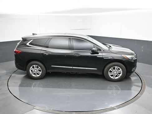 Used 2018 Buick Enclave Essence image 55