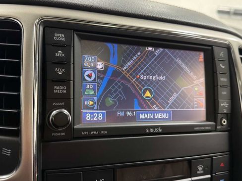Used 2013 Jeep Grand Cherokee Overland AWD/4WD image 20