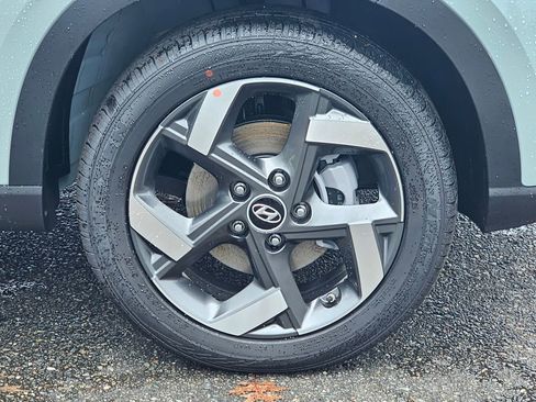 Used 2026 Hyundai Venue SEL FWD image 9