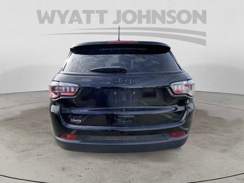 Used 2023 Jeep Compass Altitude w/ Sun and Sound Group image 9