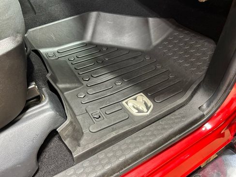Certified 2019 RAM 1500 Big Horn AWD/4WD image 36