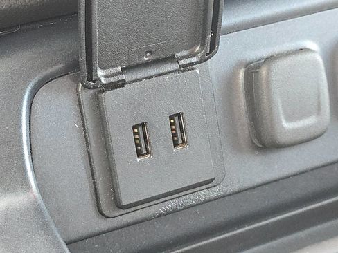 Used 2016 GMC Sierra 1500 SLT w/ SLT Premium Package image 22