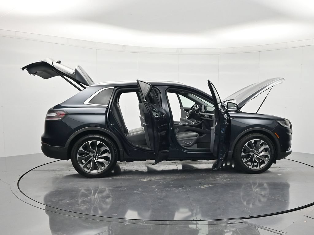 Used 2021 Lincoln Nautilus Reserve w/ Equipment Group 201A FWD image 49