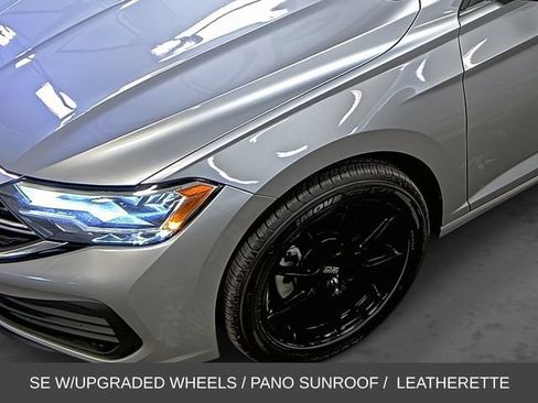 Used 2024 Volkswagen Jetta SE w/ Panoramic Sunroof Package FWD image 8