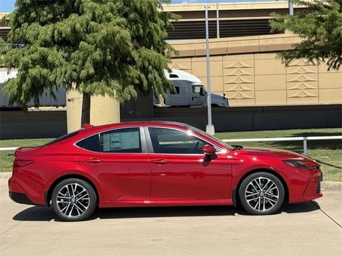 New 2026 Toyota Camry XLE image 3