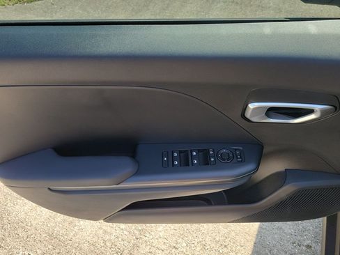 New 2026 Kia K4 FWD image 18