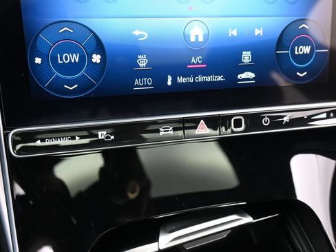 Used 2024 Mercedes-Benz C 300 Sedan image 26