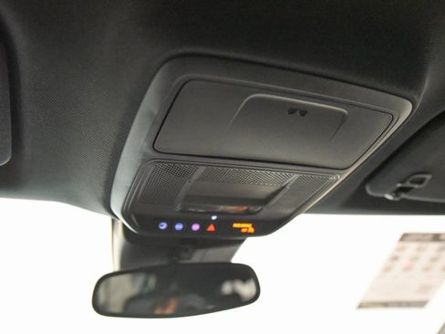 Used 2024 GMC Acadia Elevation image 33