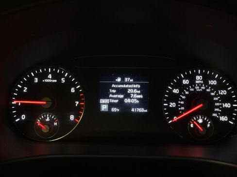 Used 2019 Kia Sorento S AWD/4WD image 23