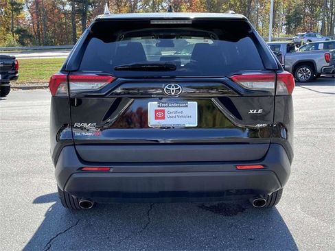 Used 2023 Toyota RAV4 XLE image 4