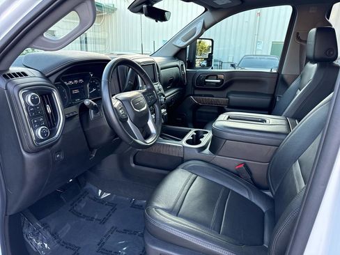 Used 2022 GMC Sierra 2500 Denali w/ Denali Ultimate Package image 15