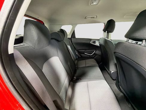 Used 2022 Kia Soul LX w/ Technology Package FWD image 25