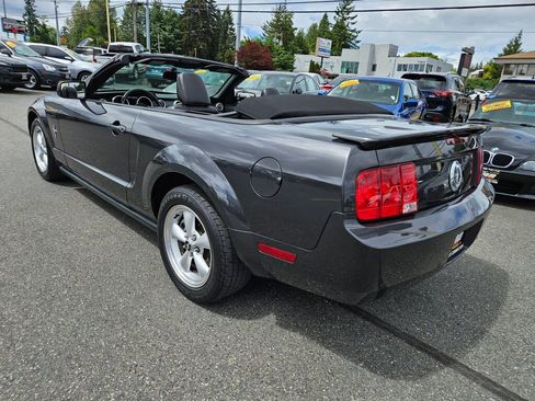 Used 2007 Ford Mustang Premium RWD image 13