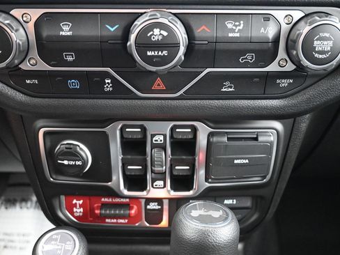 New 2025 Jeep Wrangler Unlimited Sport S 4xe AWD/4WD image 24