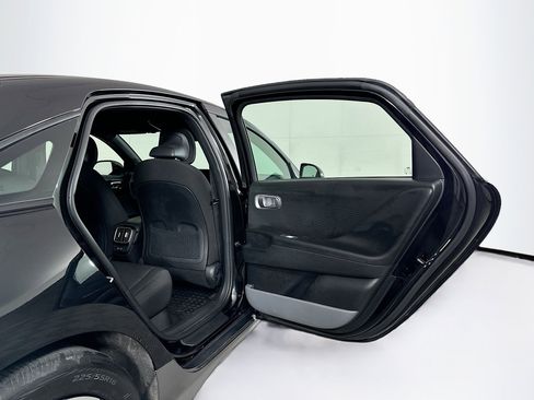 Used 2024 Hyundai Ioniq 6 SE AWD/4WD image 30