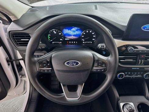 Used 2022 Ford Escape SE AWD/4WD image 13