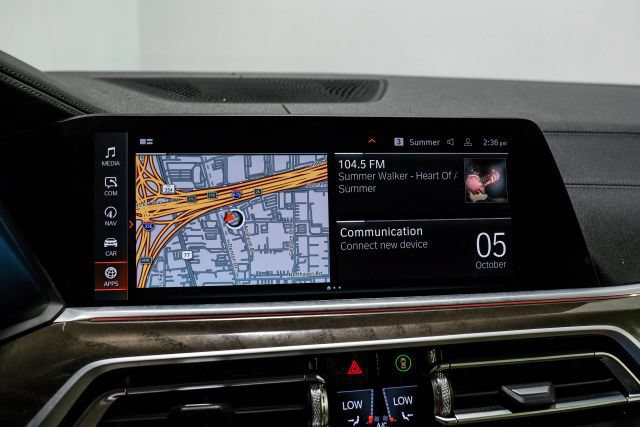 Used 2022 BMW X5 sDrive40i w/ M Sport Package RWD image 20