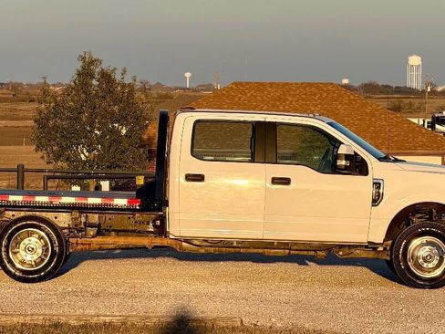 Used 2022 Ford F350 XL w/ Power Equipment Group image 7