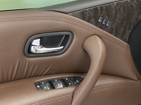 Used 2023 Nissan Armada Platinum w/ Captain's Chairs Package image 11