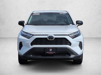 Used 2025 Toyota RAV4 LE video 2