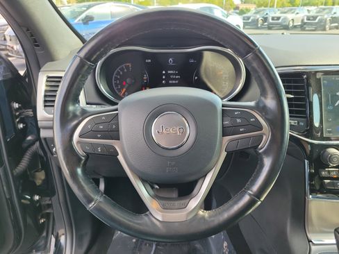 Used 2020 Jeep Grand Cherokee Altitude image 21