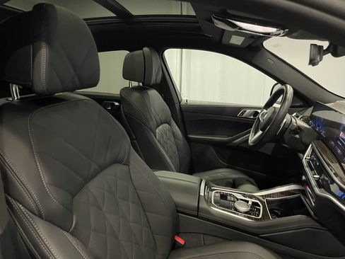 Used 2026 BMW X6 xDrive40i w/ Climate Comfort Package AWD/4WD image 15