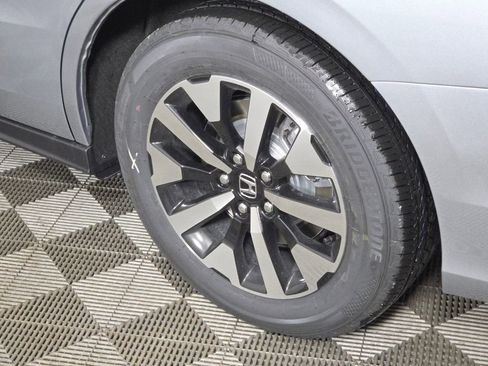 New 2026 Honda Odyssey EX-L image 10