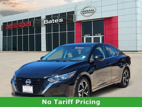 Used 2024 Nissan Sentra SV w/ All-Weather Package FWD image 2