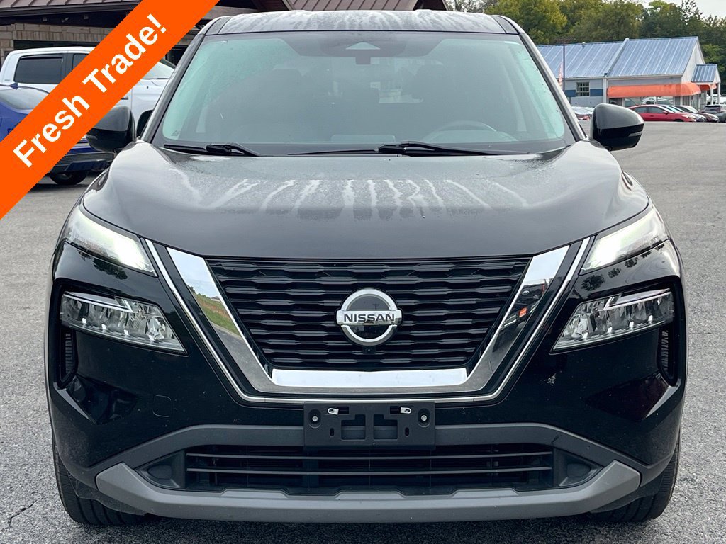 Used 2021 Nissan Rogue SV AWD/4WD image 2