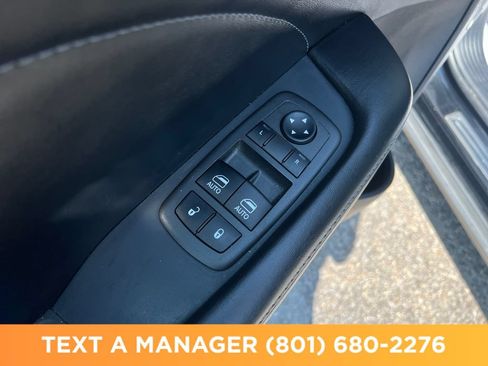 Used 2021 Dodge Challenger R/T Scat Pack RWD image 11